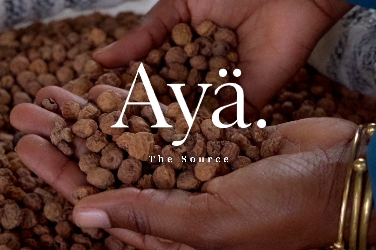Ayä  | Tigernut oil collection